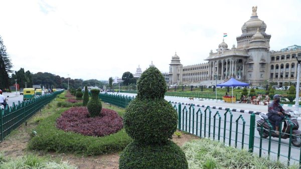 ವೈಯಕ್ತಿಕ ಅಭಿಪ್ರಾಯಗಳನ್ನು ವ್ಯಕ್ತಪಡಿಸಲು ಅವಕಾಶ ವೈಯಕ್ತಿಕ ಅಭಿಪ್ರಾಯಗಳನ್ನು ವ್ಯಕ್ತಪಡಿಸಲು ಅವಕಾಶ