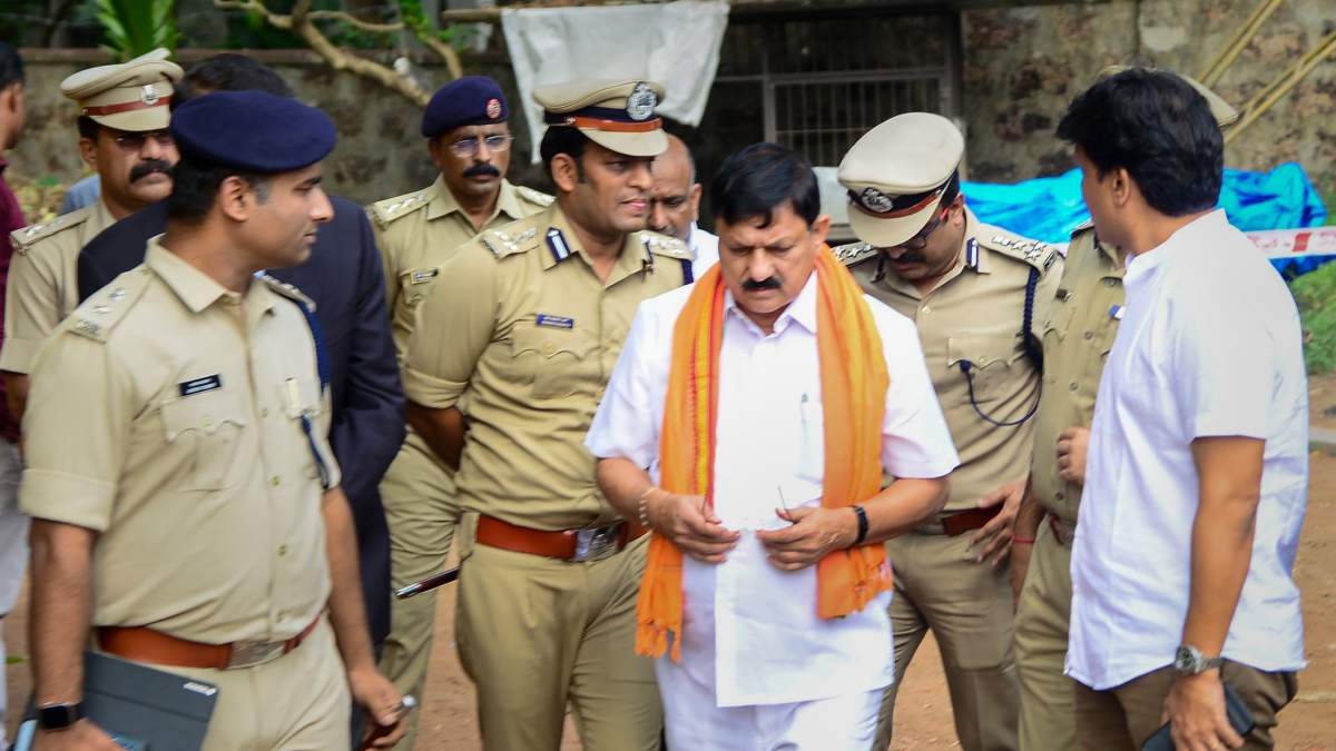 More than 7000 names dropped from rowdy sheeters list in Karnataka More than 7000 names dropped from rowdy sheeters list in Karnataka