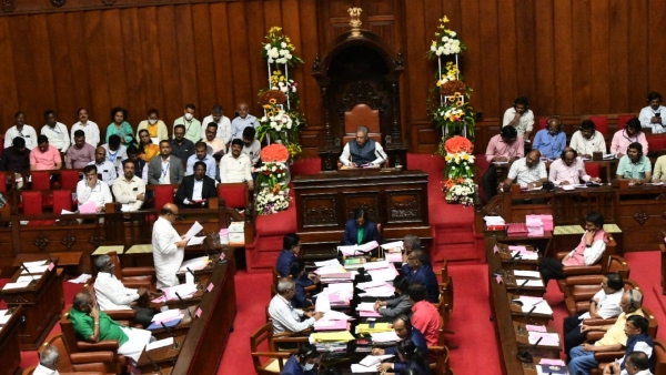 ಜಂಟಿ ಅಧೀವೇಶನ ಸೋಮವಾರಕ್ಕೆ ಮುಂದೂಡಿಕೆ