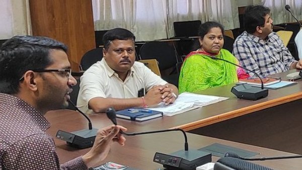 Construction Of Floating Restaurant And Residential House At Kapu 