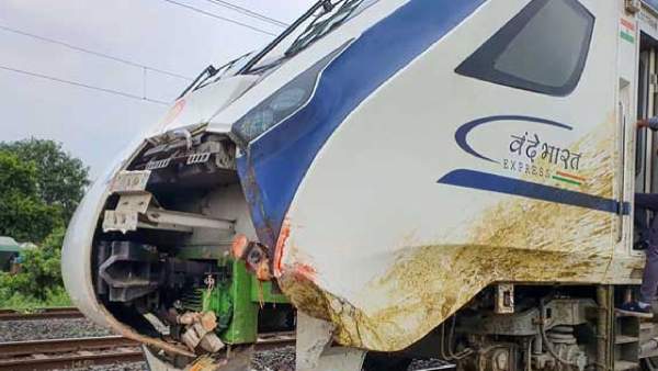 ಮುಂಬೈನಿಂದ ಶಿರಡಿ ಹಾಗೂ ಸೊಲ್ಲಾಪುರಕ್ಕೆ ರೈಲು 