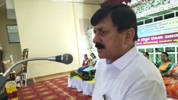 Home Ministe Araga Jnanendras Convoy Hits Bike, Rider Killed