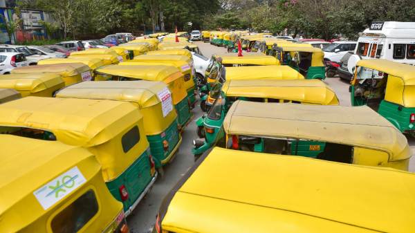 Auto Unions Call Strike on March 20 Against Bike Taxis