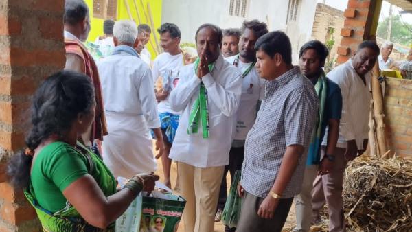Karnataka assembly election 2023: JDS candidate D.J Nagaraj Reddy Start Door To Door Election Campaign In Bagepalli Karnataka assembly election 2023: JDS candidate D.J Nagaraj Reddy Start Door To Door Election Campaign In Bagepalli