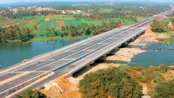 Bengaluru-Mysuru expressway flooded after rains: DK Shivakumar targets BJP Govt