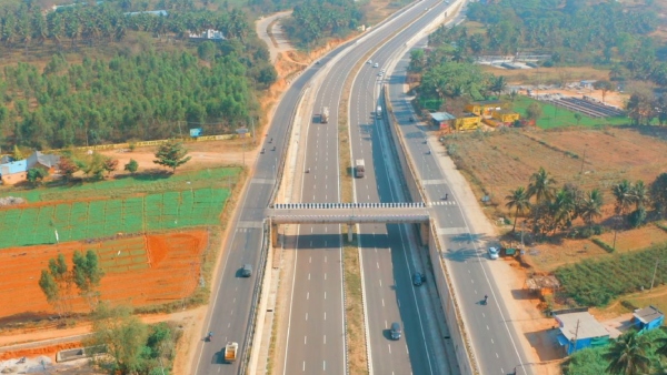  ಈ ಹೆದ್ದಾರಿಯಲ್ಲಿ ಹಲವಾರು ಅಪಘಾತ