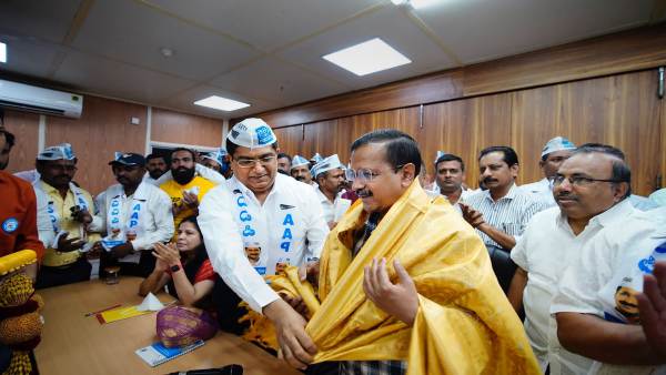  ಕಾರ್ಯಕರ್ತನಾಗಿ ಪಕ್ಷದಲ್ಲಿ ಕೆಲಸ