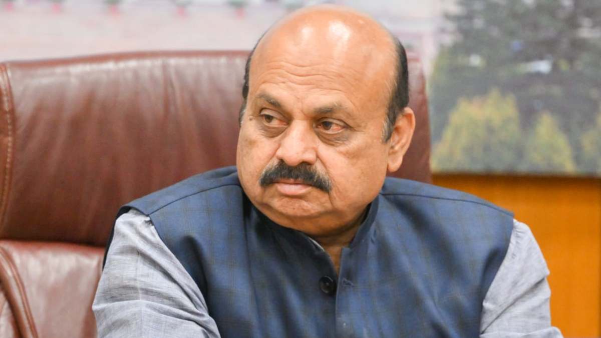 R Dhruva narayan Body Will Be Cremated With State Honours Says Cm Basavaraj Bommai