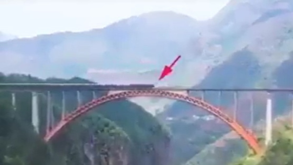 Fact check: Successful experiment of railway track built on river Chenab?