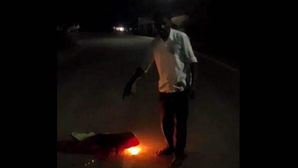 Sarees Distributing in Chikkamagaluru: Drunkard outrage against CT Ravi supporters