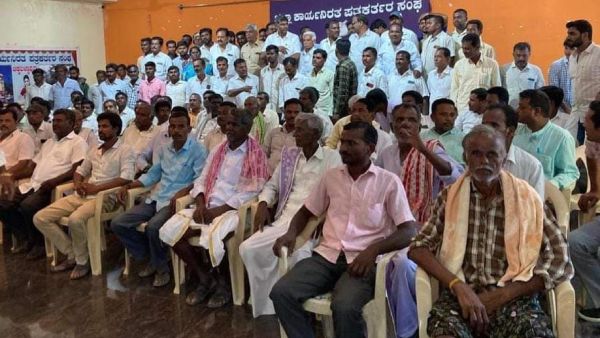 CPIM Chikkaballapur District Leaders Resign Party