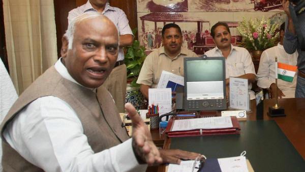 Karnataka assembly election 2023: Baburao Chinchansur left BJP and rejoined Congress