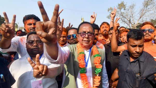  ದೇಶದಲ್ಲಿ ಬಿಜೆಪಿ ವಿಜಯಯಾತ್ರಿ ಮುಂದುವರಿಕೆ