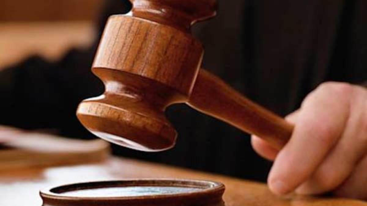 Unauthorized entry by breaking the house wall, CMM court orders to punish the accused Unauthorized entry by breaking the house wall, CMM court orders to punish the accused