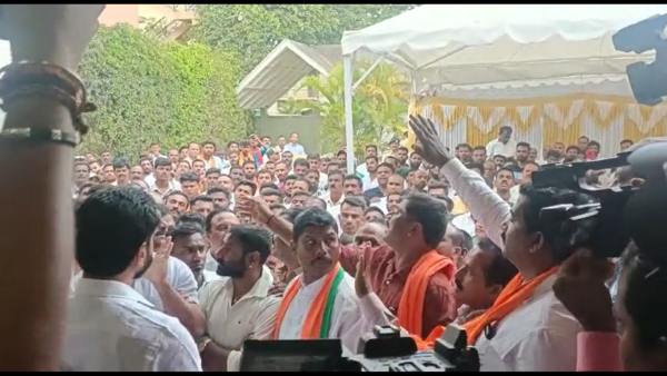 Karnataka assembly election 2023: Mudigere: Dont give ticket to M.P.Kumaraswamy: BJP workers 