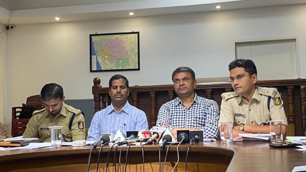 Code Of Conduct Violation In Dakshina Kannada Deputy Commissioners Office.