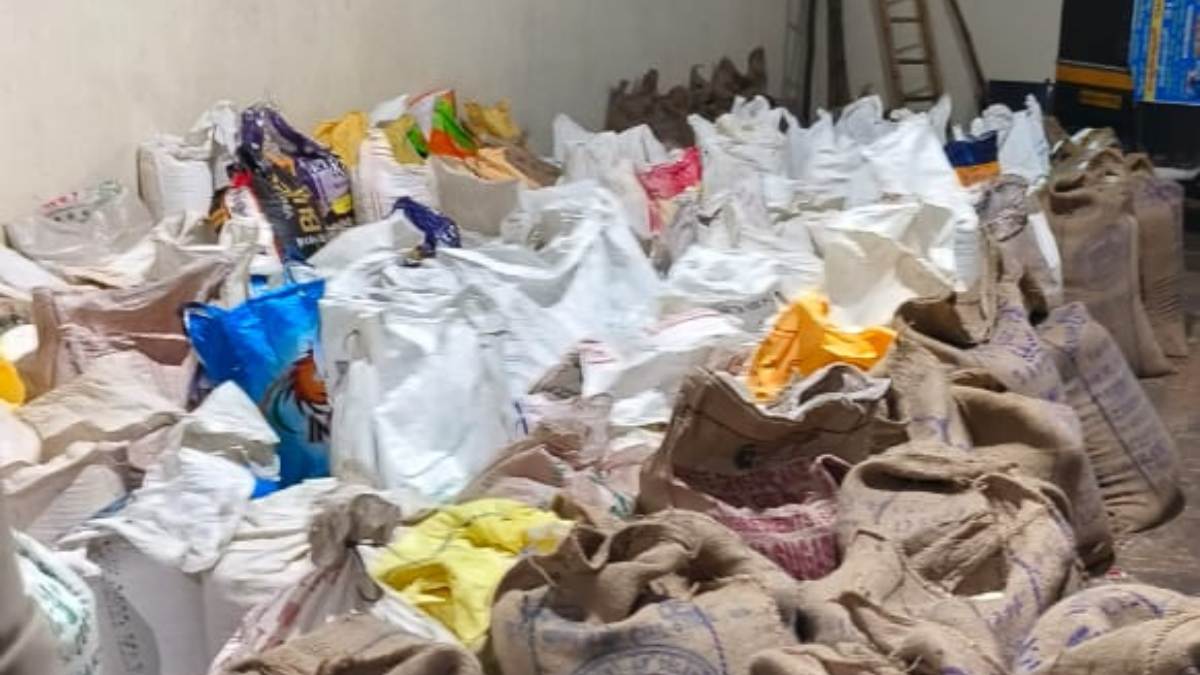 CCB raid on APMC stock in Hubballi: Five arrested CCB raid on APMC stock in Hubballi: Five arrested