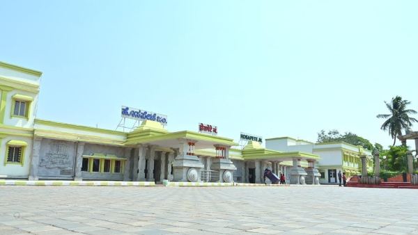 Title; Nrendra Modi to open revamped Hosapete Railway Station on march 12