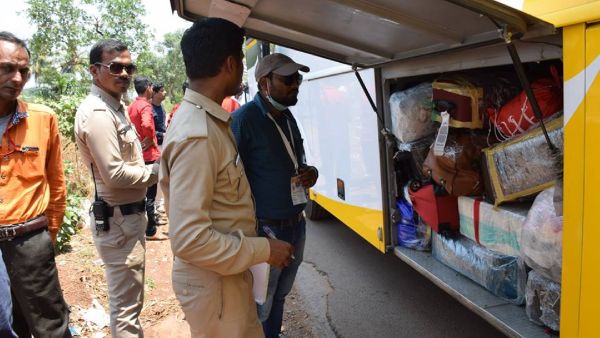 171 Interstate Check Posts Set Up At Karnataka Says Election Commission 