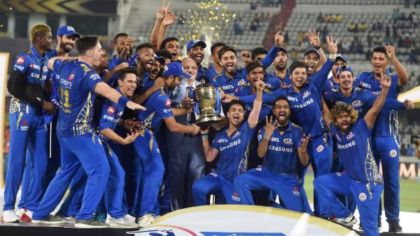IPL 2023: Sunil Gavaskar Predicted That Mumbai Indians Team Will Win IPL 2023 Trophy 
