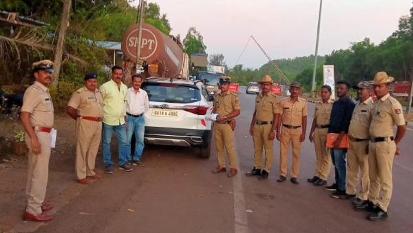 Karnataka elections 2023: 5.25 lakhs seized in Majala check post of karwar 