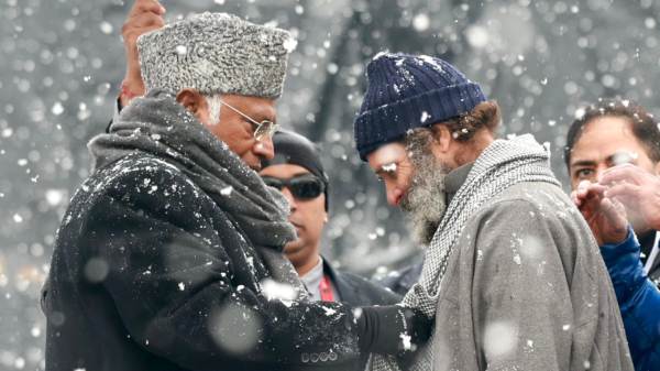 Rahul Gandhis Remarks In London: No Question of Apology Says Mallikarjun Kharge