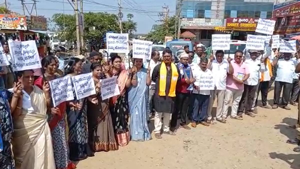 Kollegal: High-tech bus stand Inauguration without complete work, allegation against N.Mahesh