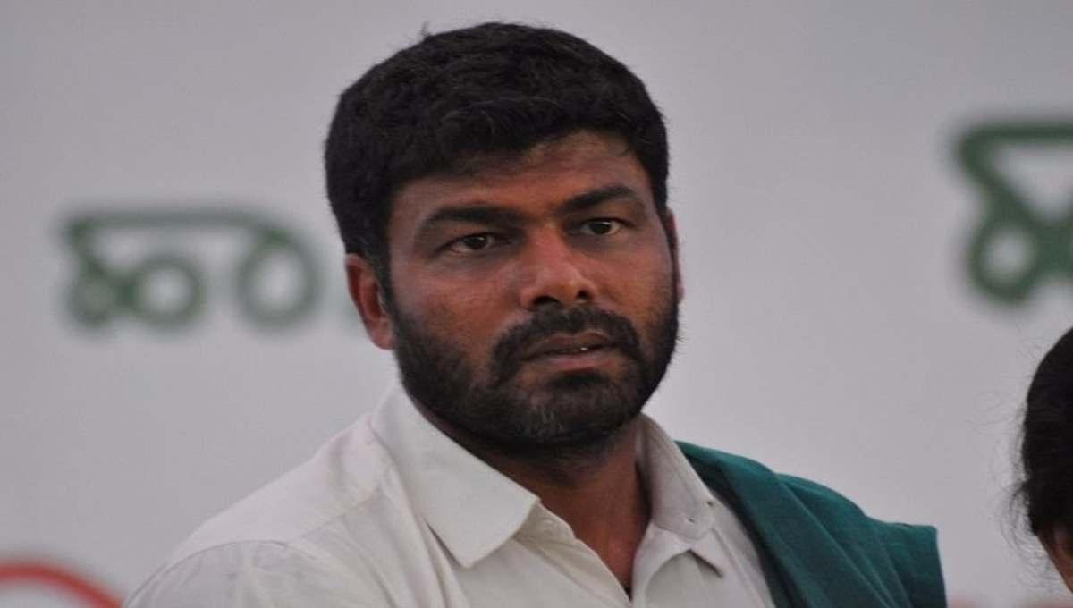 Karnataka Elections 2023: Congress Party to support Darshan Puttanaiah in Melukote Karnataka Elections 2023: Congress Party to support Darshan Puttanaiah in Melukote