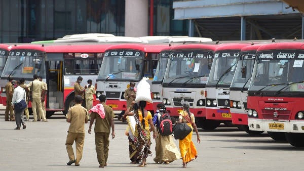 KSRTC, BMTC buses Booking for political events: hardship for passengers
