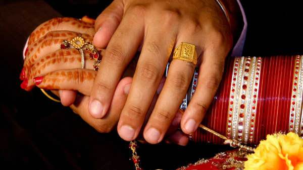 Kunagalli: Intercaste marriage, 6 lakhs fined to couple 