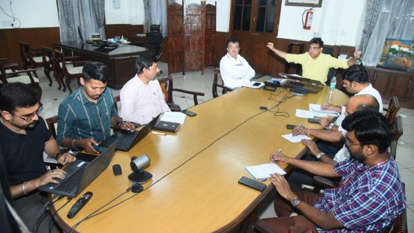 Clearance of Representative Name, Photograph Banner, flex under BBMP: Tushar Girinath