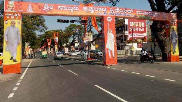 Grand preparations to welcome of Narendra Modi in Mandya 