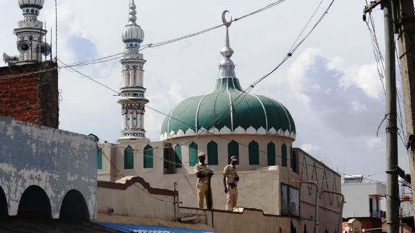 Maharashtra: Attackers beat and shaved beards for refusing to call Jai Shri Ram