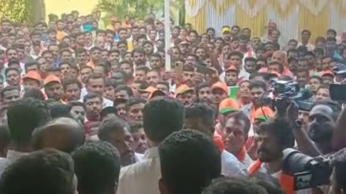 Should give BJP ticket to MP Kumaraswamy: BJP wokers demand