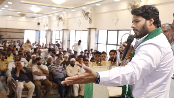 Nikhil Kumaraswamy Age, Biography, Education, Family, Net Worth & Political Career Details 