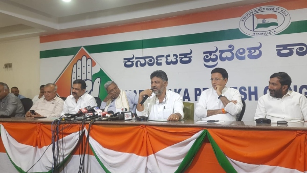 Bengaluru: Sitting BJP MLC Puttanna resigns from party, joins Congress