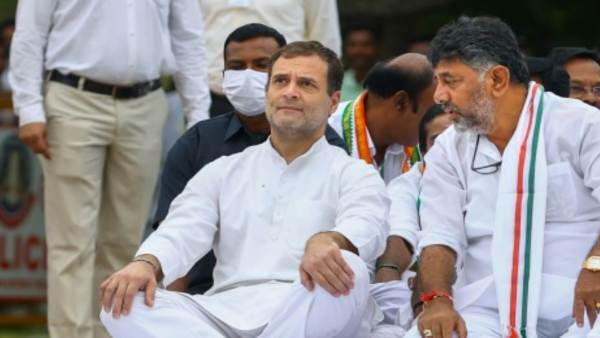 Karnataka Elections: KPCC President DK Shivakumar Welcomes Rahul Gandhi