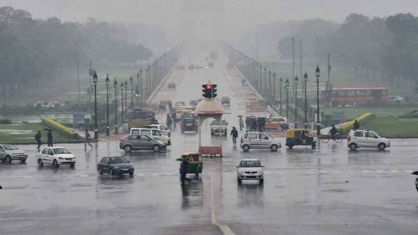 Light- Moderate Rain Recorded New Delhi, Rain Will Continue Till March 12 In Several States India