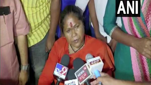 Car accident: Union Minister sadhvi niranjan jyoti said there is no problem 