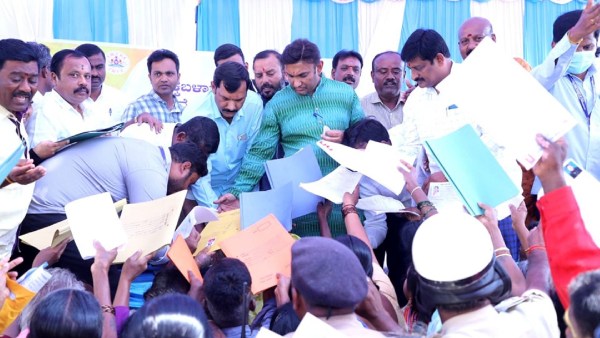 Minister Dr.K Sudhakar Reaction About Free Plot Allocation In Chikkaballapur