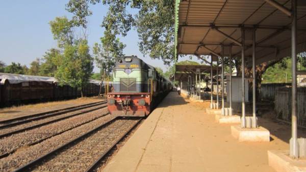 Bengaluru-Kudachi railway double track work is complete, how many km? Bengaluru-Kudachi railway double track work is complete, how many km?