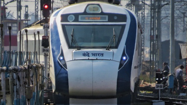 ಮುಂಬೈ ಸೆಂಟ್ರಲ್ ರೈಲ್ವೇಗೆ ಈಗಾಗಲೇ 2 ರೈಲು 