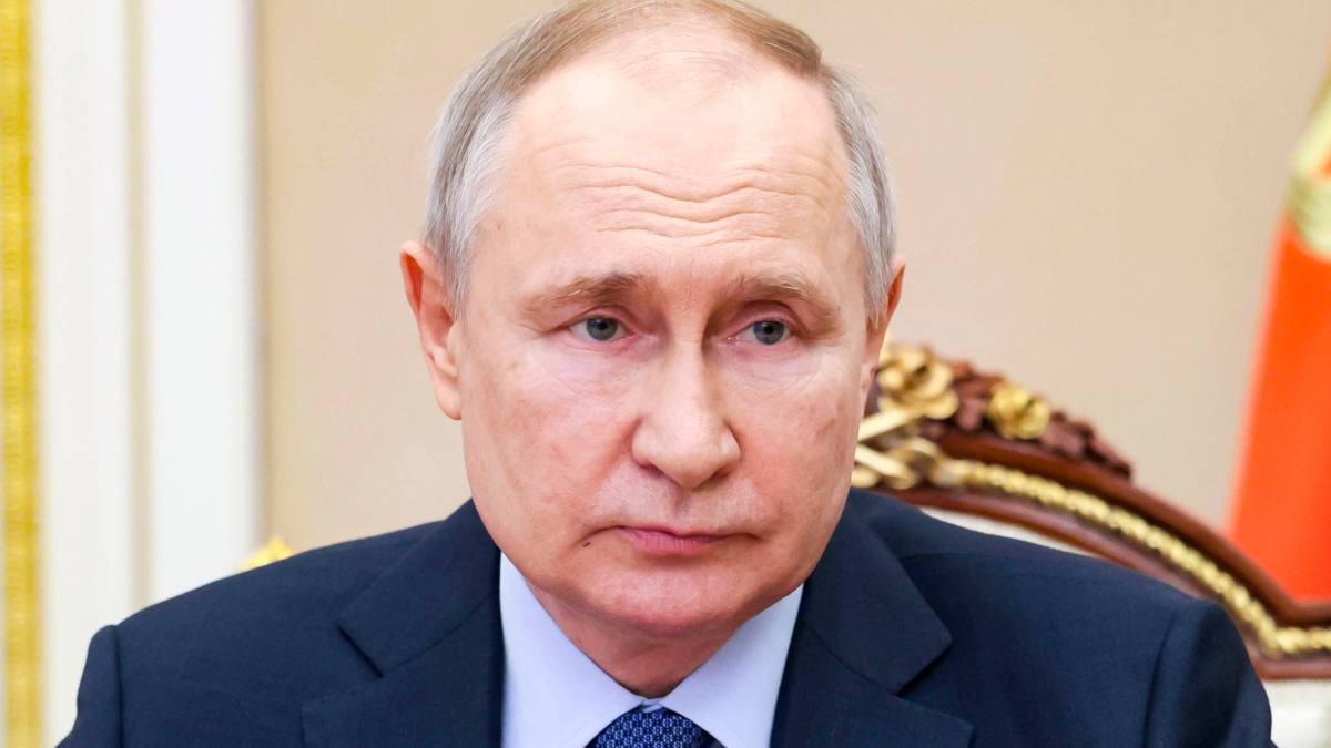 Russian President Vladimir Putins surprise Visit to Ukraines land Mariupol Russian President Vladimir Putins surprise Visit to Ukraines land Mariupol