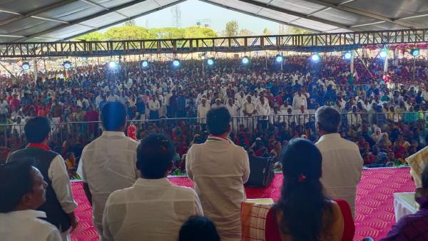 Who Is Changing The Political System?