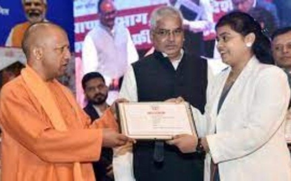 Do you know the amount of cash prize given by the UP government if you win a medal in the Olympics..?