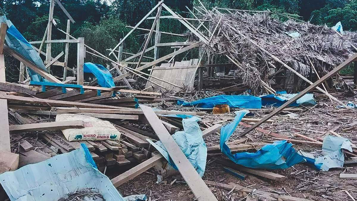 100 have been killed and several wounded after Myanmar juntas air strike 100 have been killed and several wounded after Myanmar juntas air strike