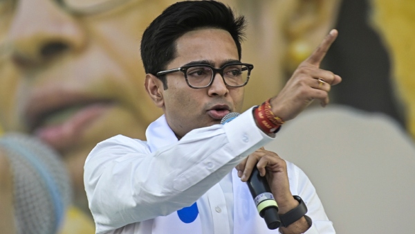 Teachers Recruitment Scam: CBI Summons Abhishek Banerjee, After He Got Relief From SC Teachers Recruitment Scam: CBI Summons Abhishek Banerjee, After He Got Relief From SC