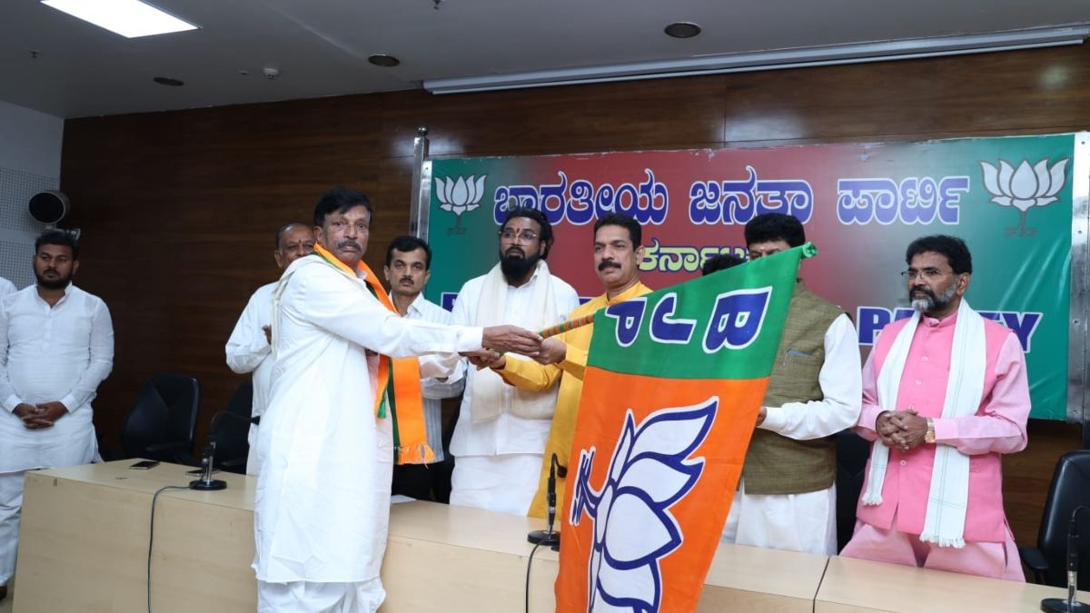 Karnataka Elections: Eye Surgeon Appaji Gowda, former MLA Halappa join BJP