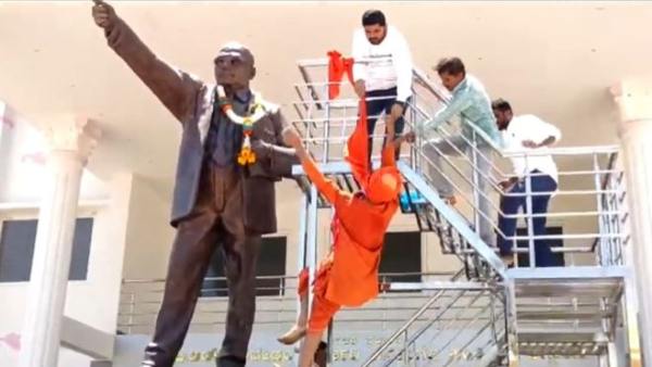 Banjara Community Swamiji Attempts Suicide Against Internal Reservation