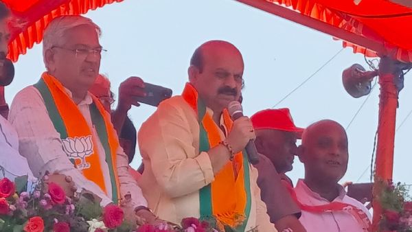 Congress has more love for Lingayats only when elections come, Congress cheated for Lingayat